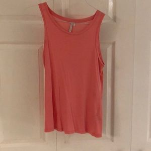 Pink tank top